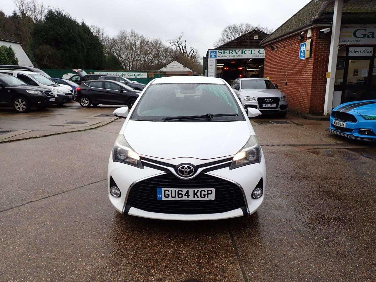 2014 TOYOTA YARIS 2014 TOYOTA YARIS