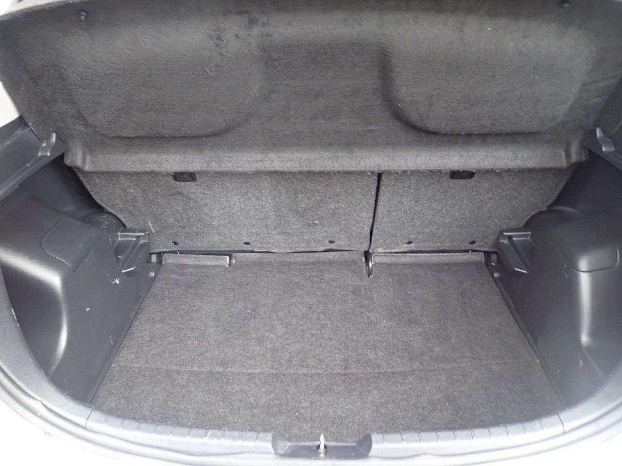 2014 TOYOTA YARIS 2014 TOYOTA YARIS