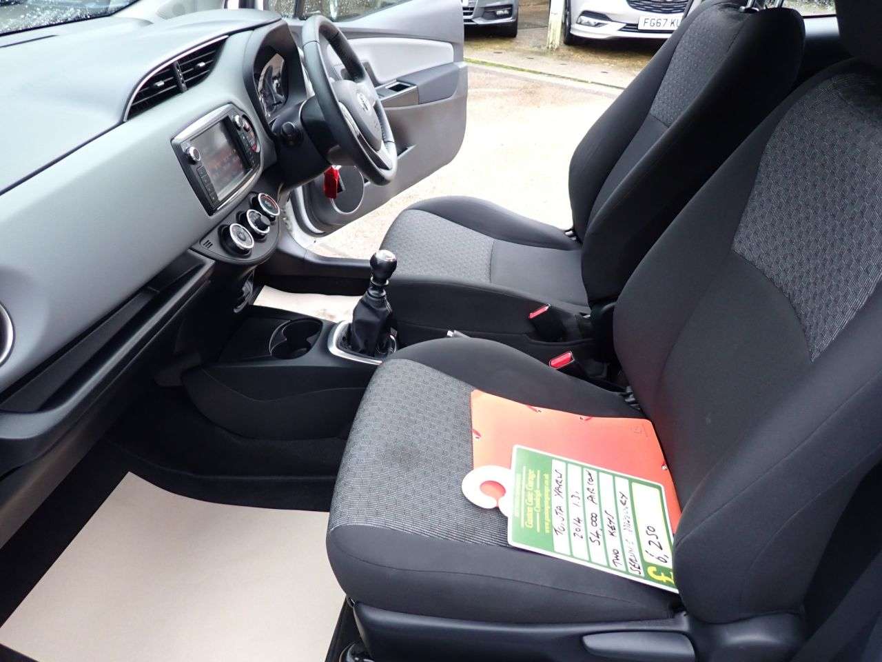 2014 TOYOTA YARIS 2014 TOYOTA YARIS