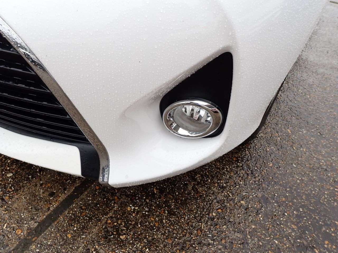 2014 TOYOTA YARIS 2014 TOYOTA YARIS