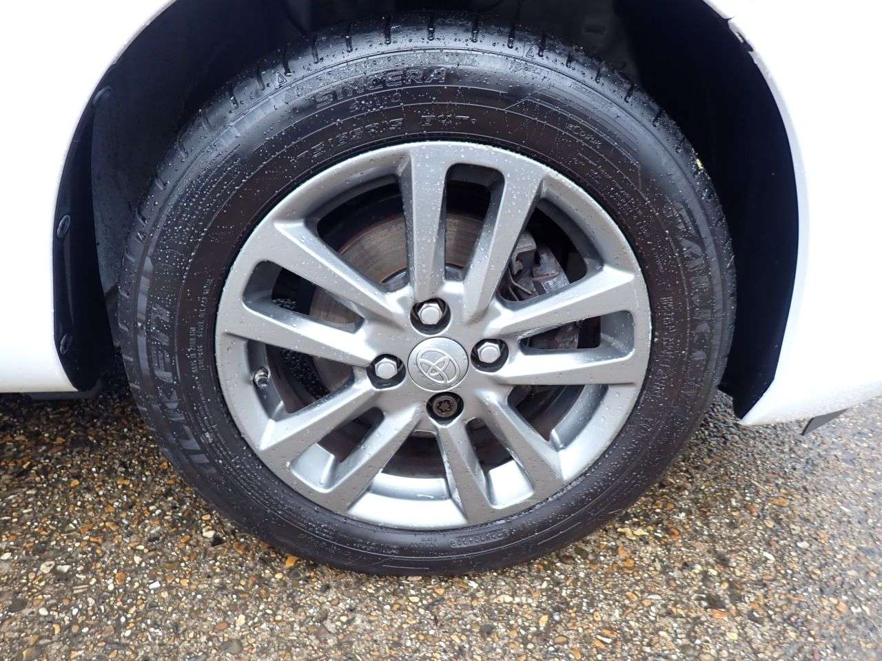 2014 TOYOTA YARIS 2014 TOYOTA YARIS