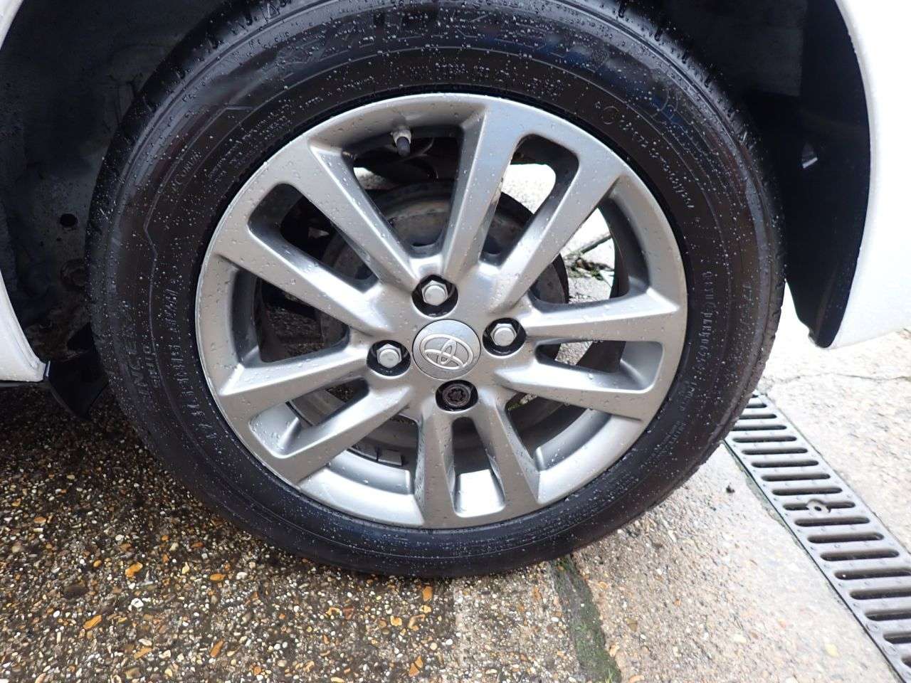 2014 TOYOTA YARIS 2014 TOYOTA YARIS