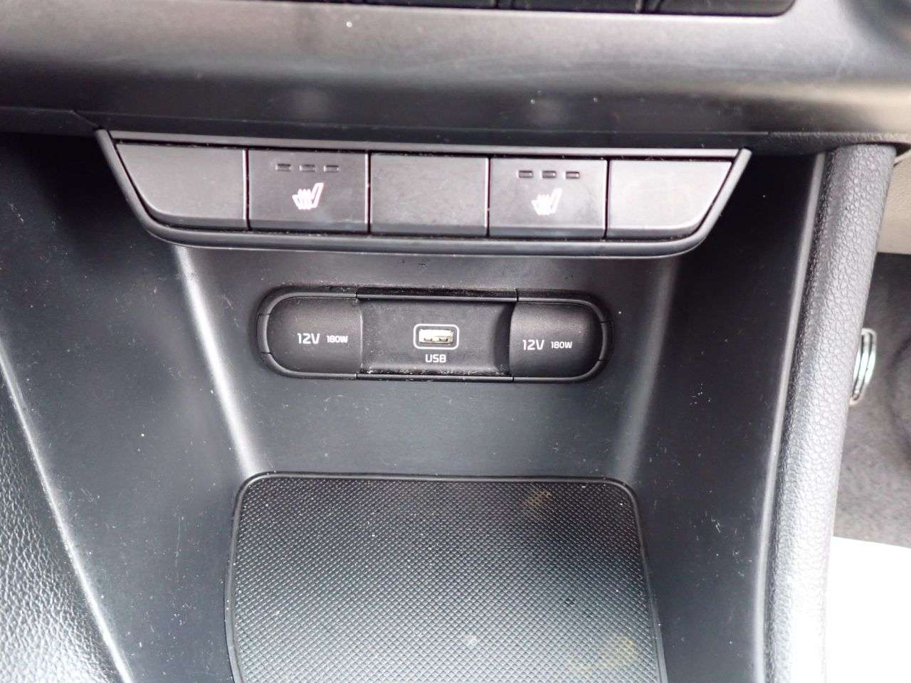 2018 KIA SPORTAGE 2018 KIA SPORTAGE