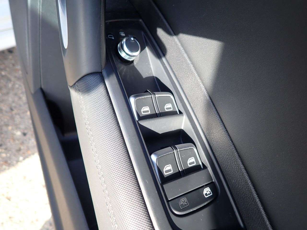 2016 AUDI A1 2016 AUDI A1