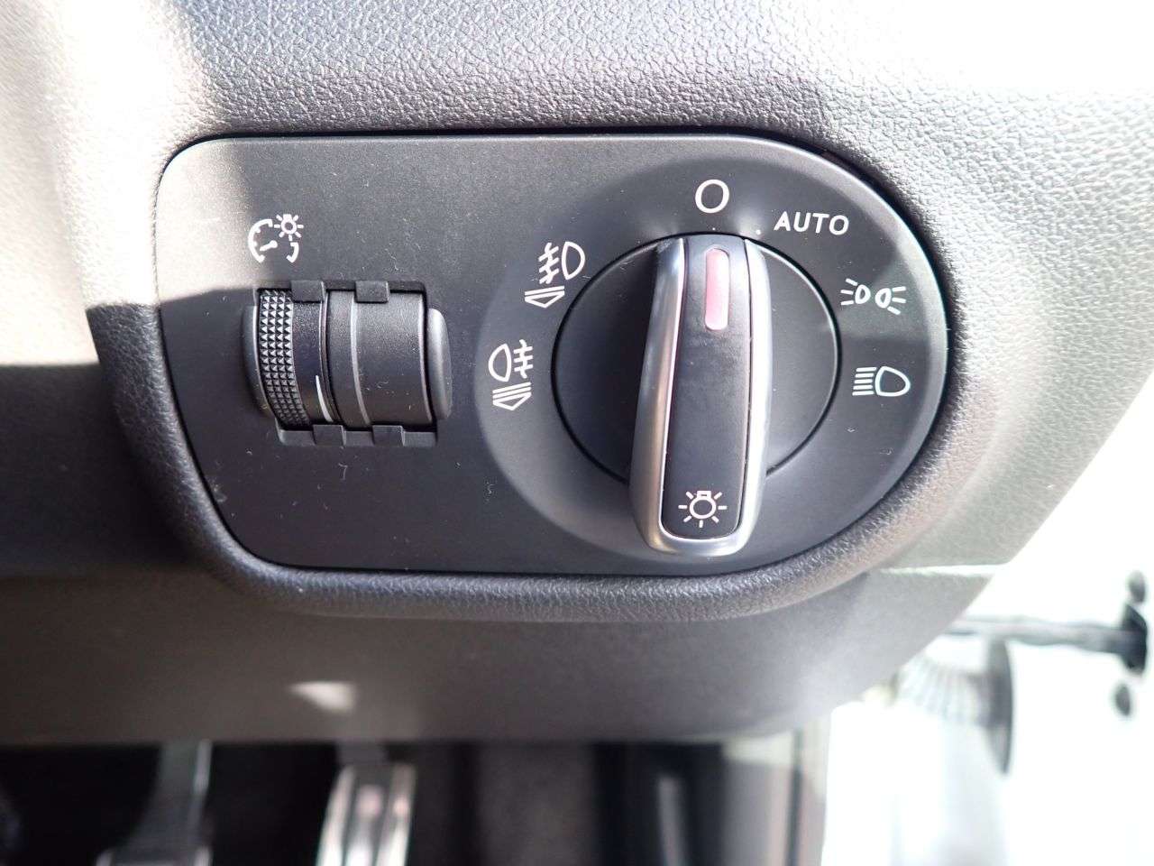 2016 AUDI A1 2016 AUDI A1