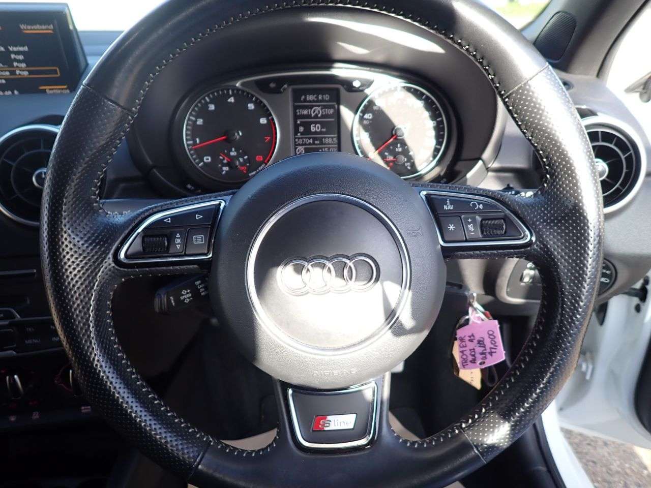 2016 AUDI A1 2016 AUDI A1