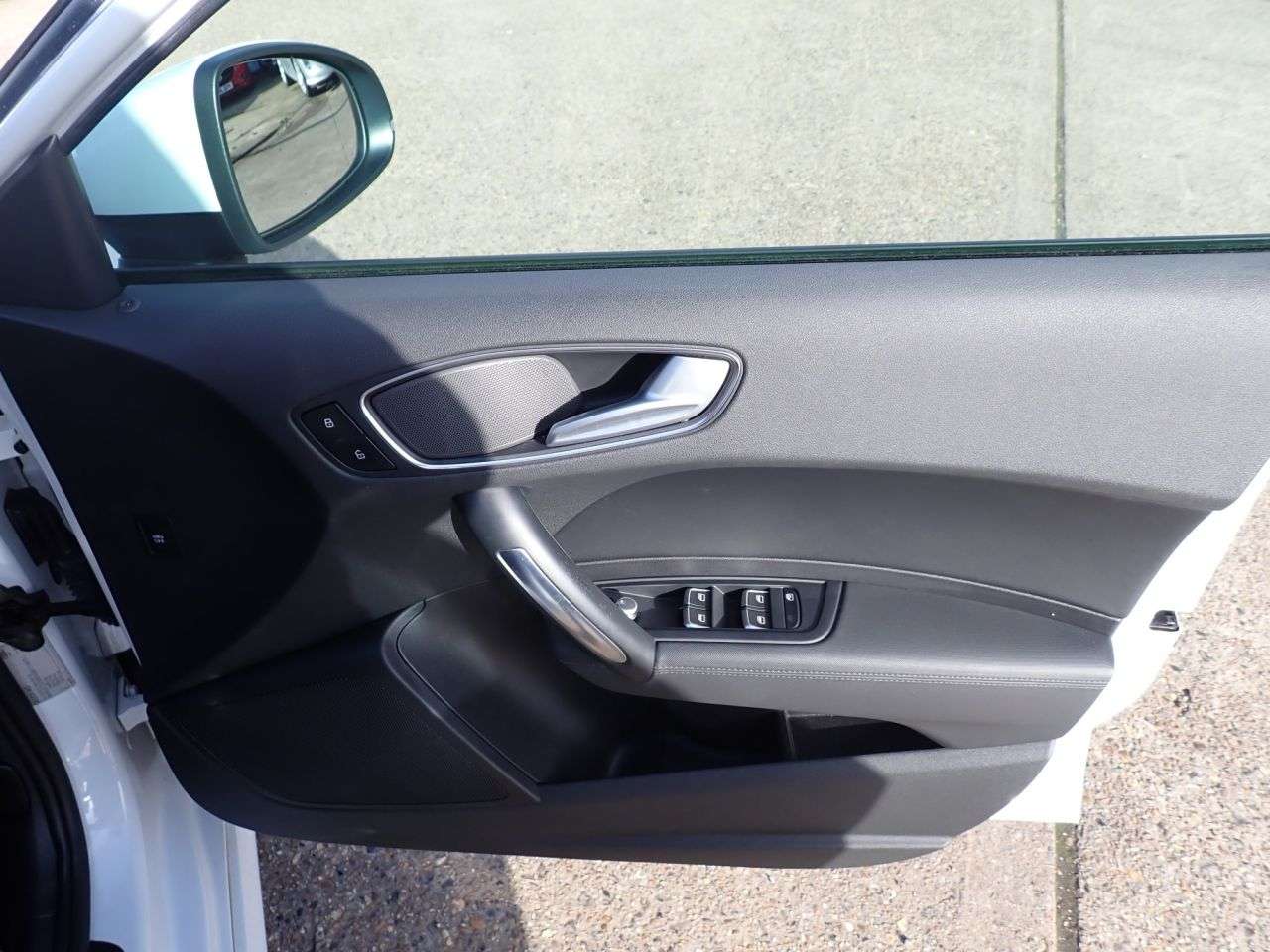 2016 AUDI A1 2016 AUDI A1