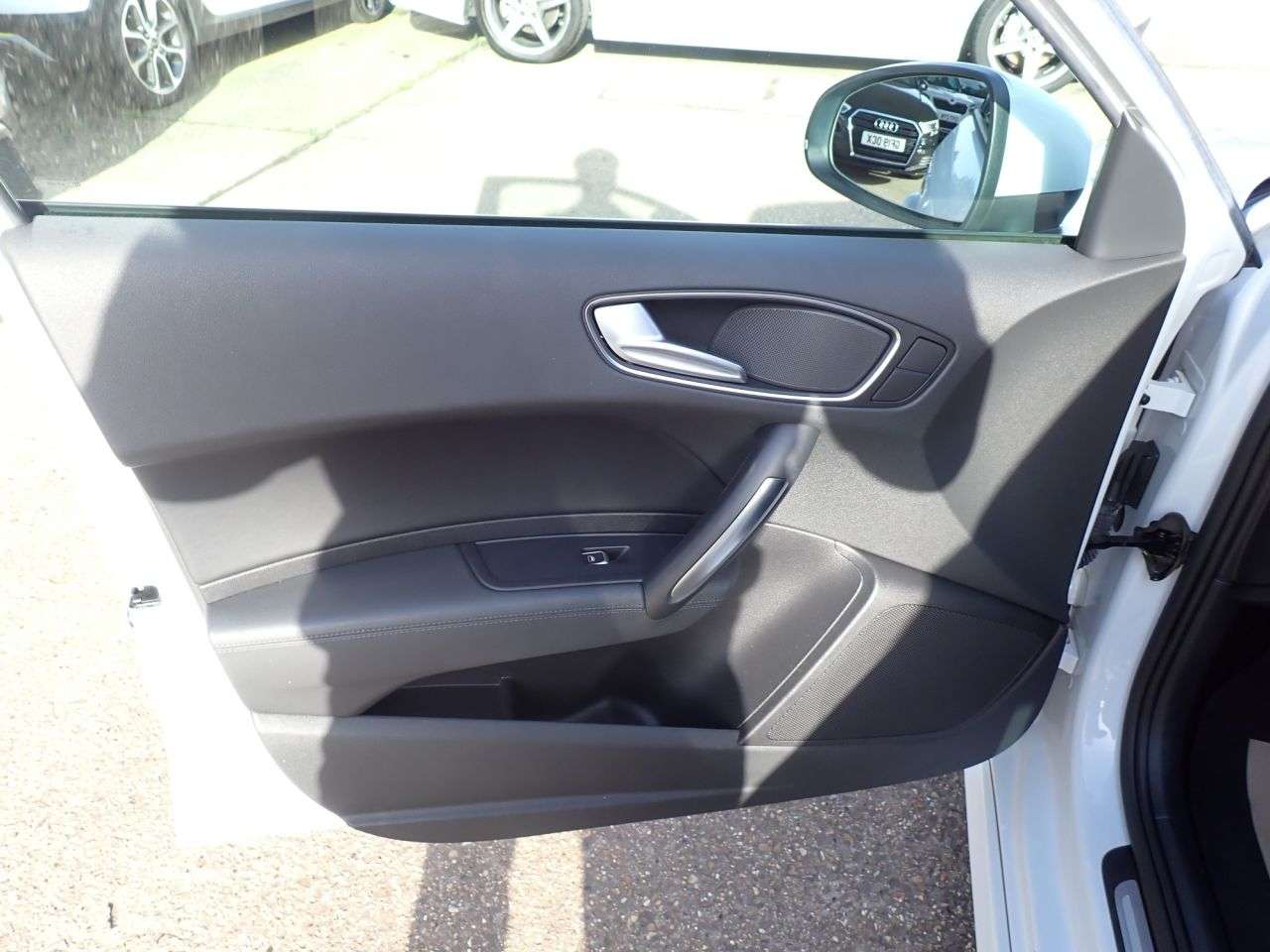 2016 AUDI A1 2016 AUDI A1