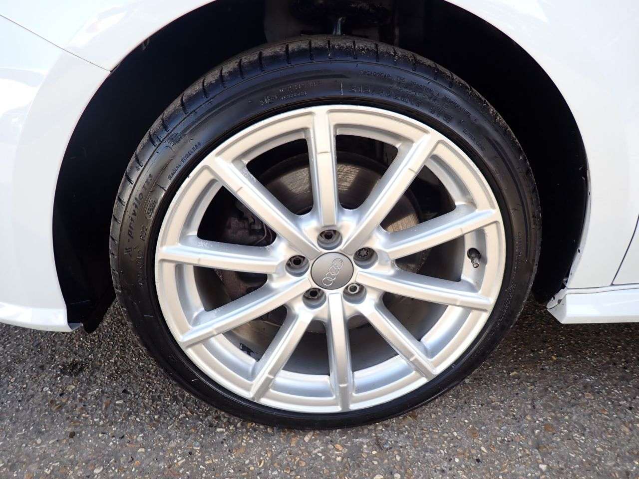 2016 AUDI A1 2016 AUDI A1