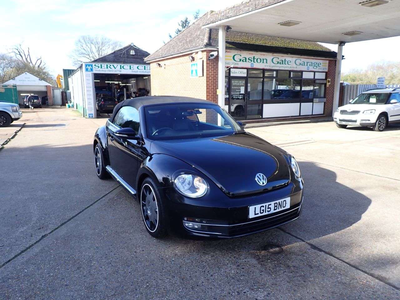 A 2015 VOLKSWAGEN BEETLE DESIGN TDI DSG A 2015 VOLKSWAGEN BEETLE DESIGN TDI DSG
