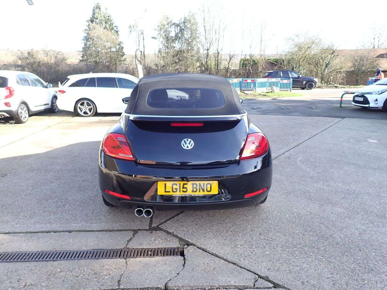 A 2015 VOLKSWAGEN BEETLE DESIGN TDI DSG A 2015 VOLKSWAGEN BEETLE DESIGN TDI DSG