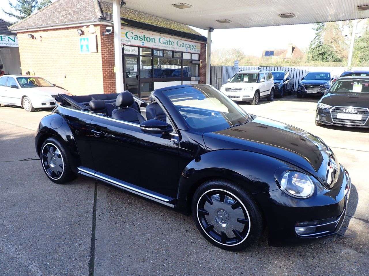 2015 VOLKSWAGEN BEETLE 2015 VOLKSWAGEN BEETLE