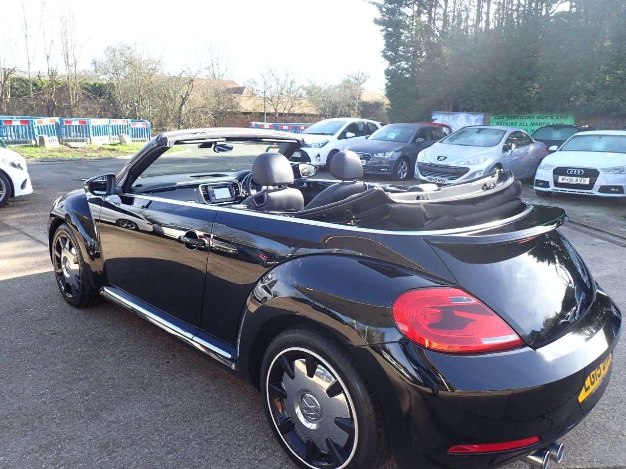 2015 VOLKSWAGEN BEETLE 2015 VOLKSWAGEN BEETLE