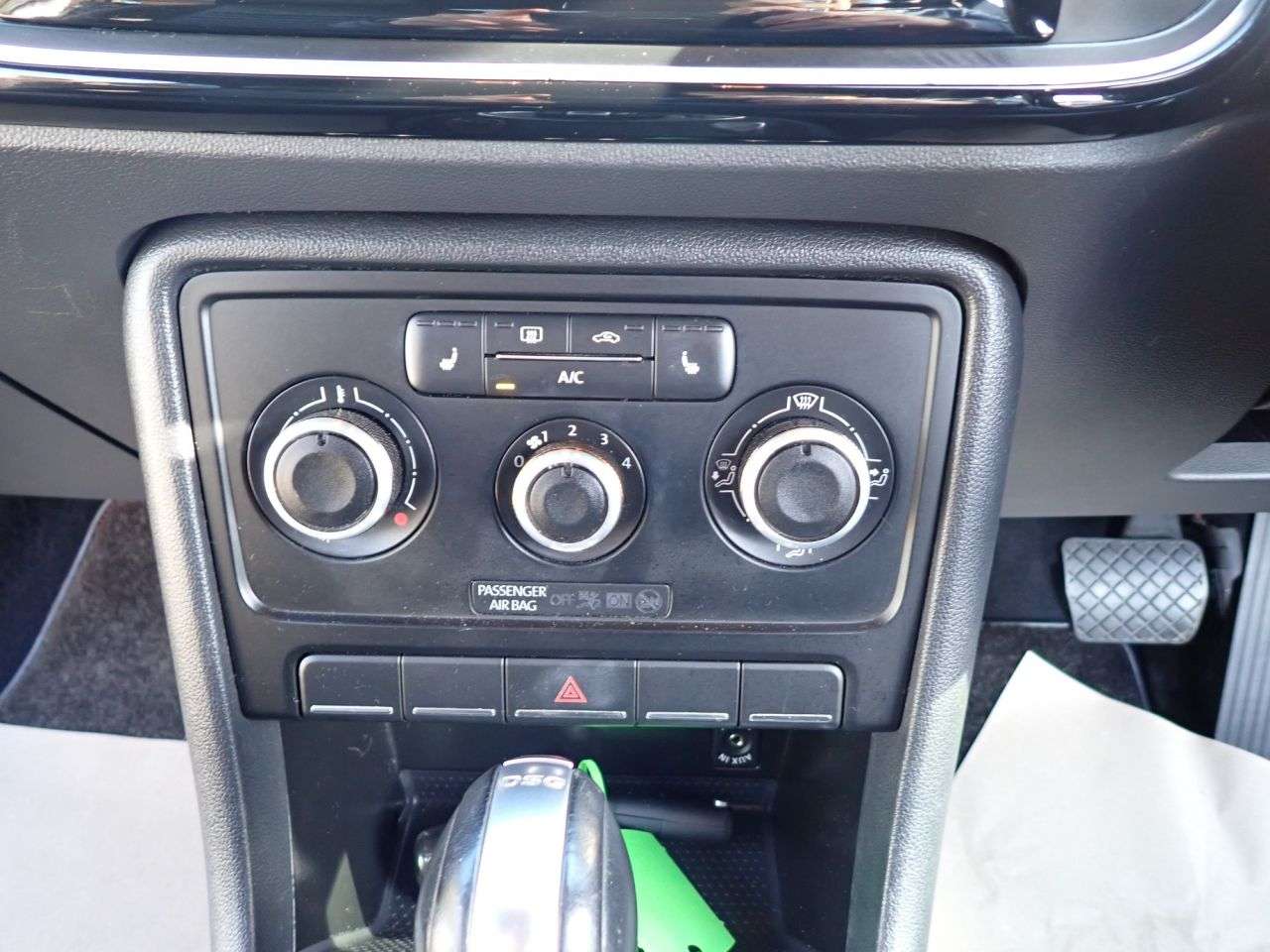 2015 VOLKSWAGEN BEETLE 2015 VOLKSWAGEN BEETLE