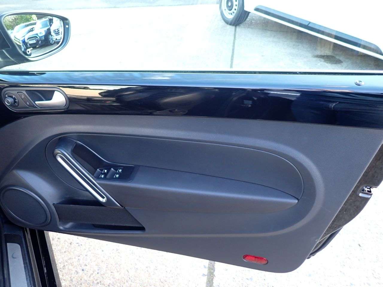 2015 VOLKSWAGEN BEETLE 2015 VOLKSWAGEN BEETLE