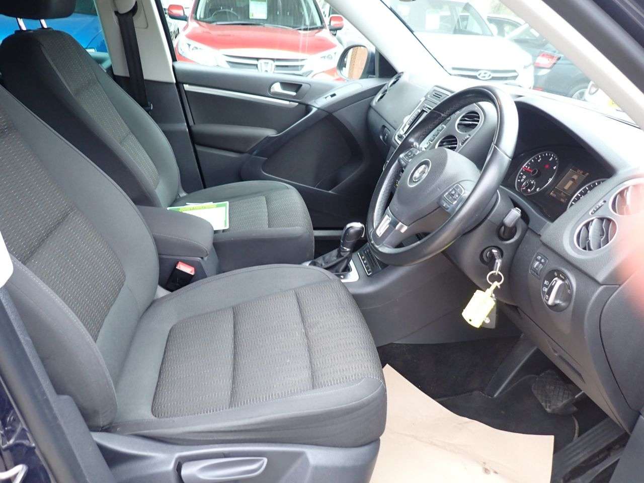 2012 VOLKSWAGEN TIGUAN 2012 VOLKSWAGEN TIGUAN