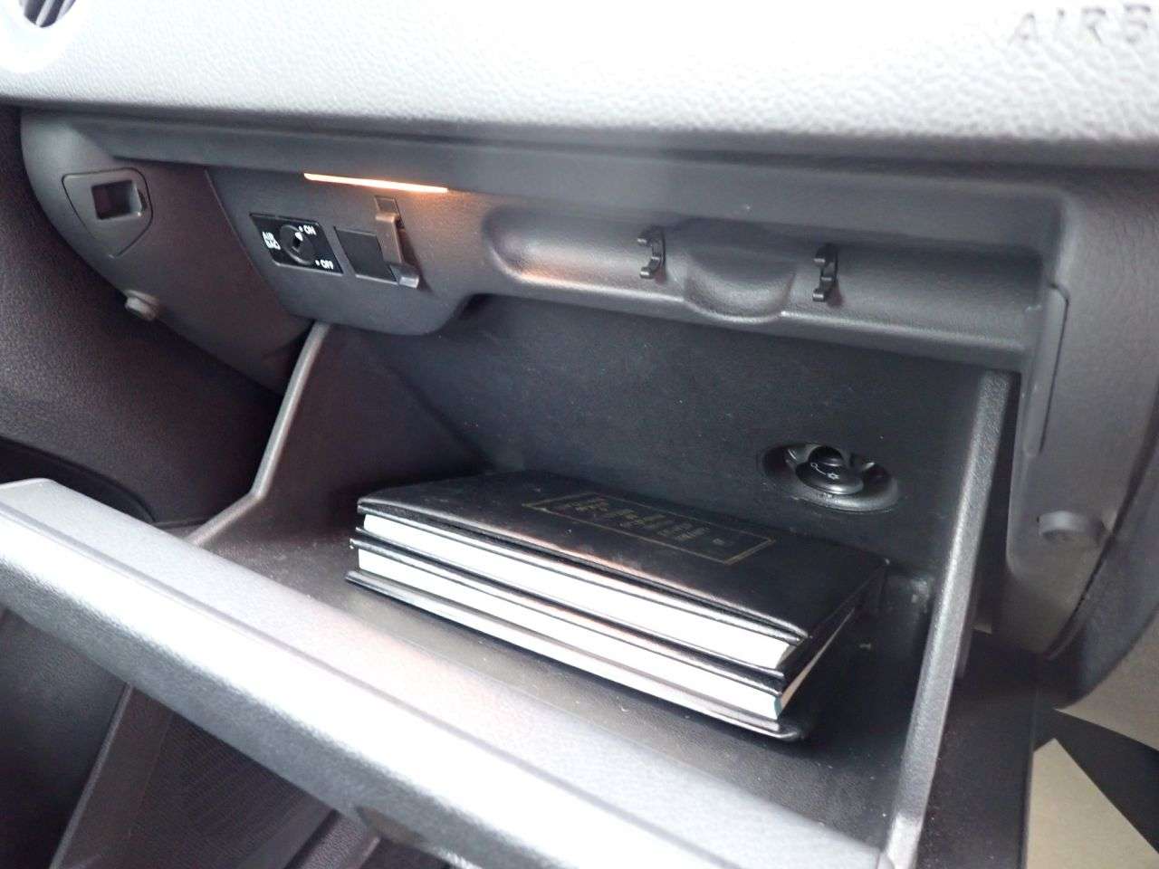 2012 VOLKSWAGEN TIGUAN 2012 VOLKSWAGEN TIGUAN