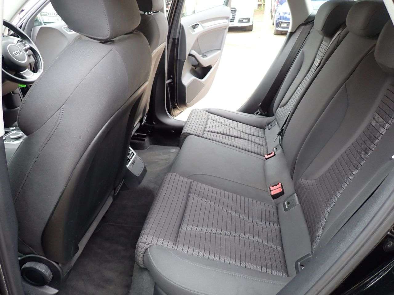 2016 AUDI A3 2016 AUDI A3