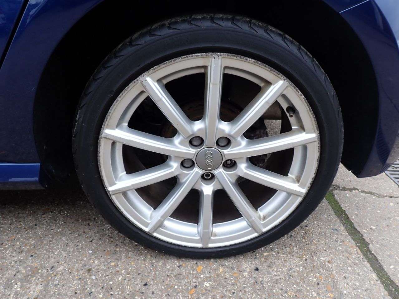 2017 AUDI A1 2017 AUDI A1