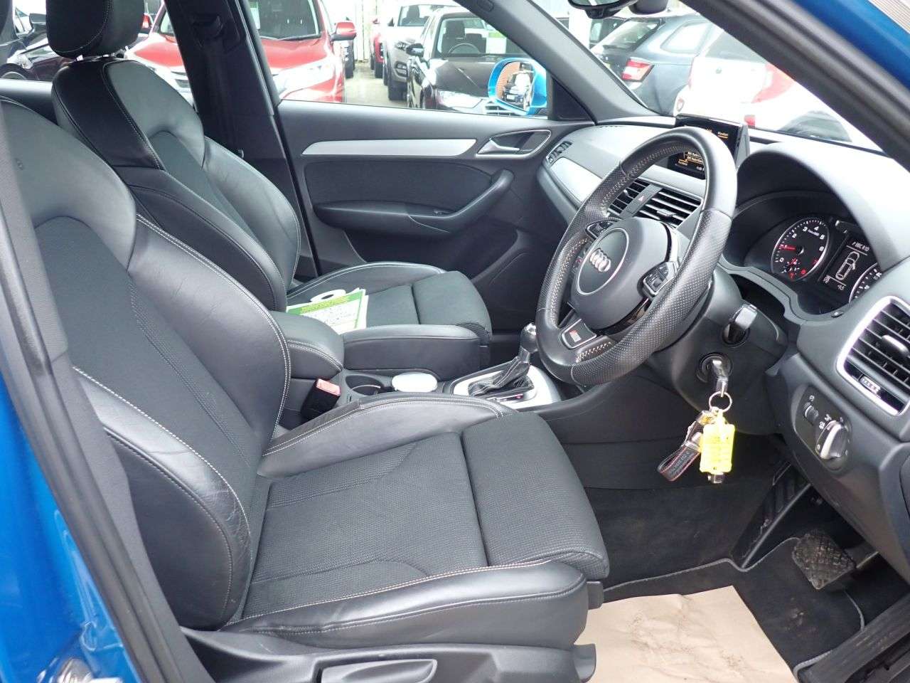 2015 AUDI Q3 2015 AUDI Q3