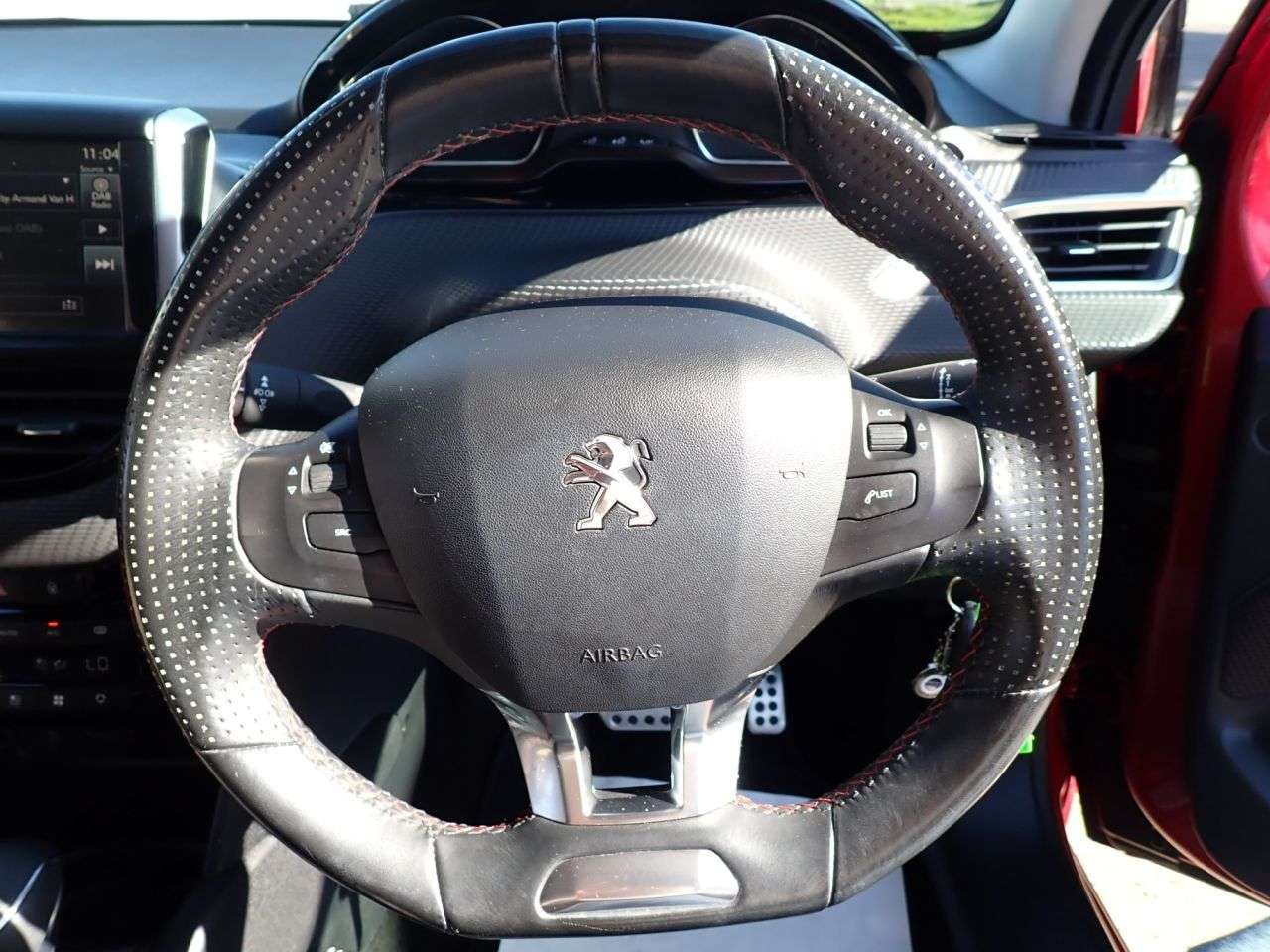 2015 PEUGEOT 208 2015 PEUGEOT 208