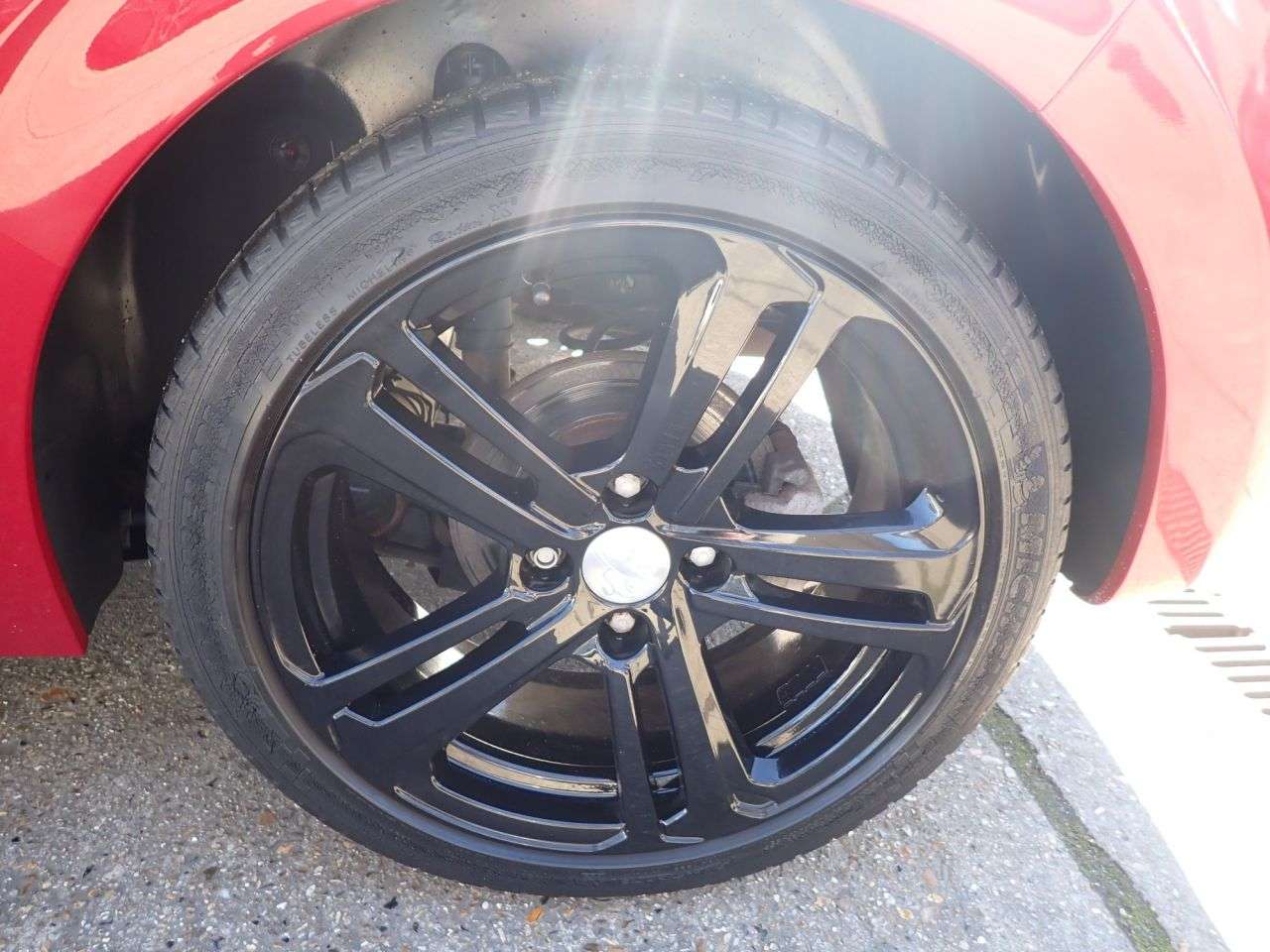 2015 PEUGEOT 208 2015 PEUGEOT 208