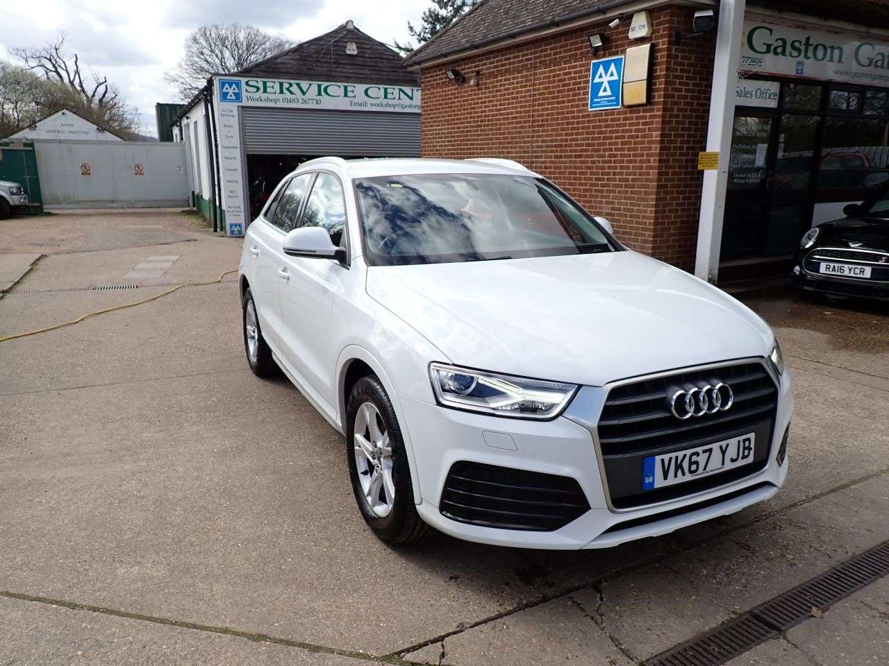 A 2017 AUDI Q3 1.4 TFSI CoD Sport SUV 5dr Petrol Manual Euro 6 (s/s) (150 ps) PARKING SENS A 2017 AUDI Q3 1.4 TFSI CoD Sport SUV 5dr Petrol Manual Euro 6 (s/s) (150 ps) PARKING SENS