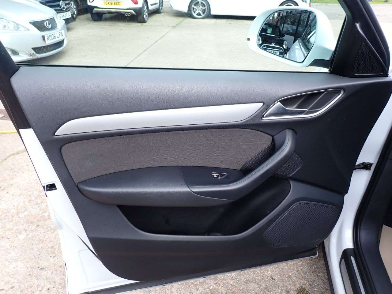 2017 AUDI Q3 2017 AUDI Q3