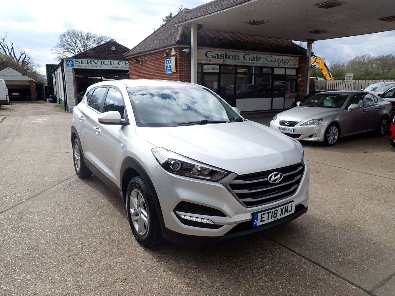 A 2018 HYUNDAI TUCSON 1.7 CRDi Blue Drive S SUV 5dr Diesel Manual Euro 6 (s/s) (116 ps) BLUETOOTH A 2018 HYUNDAI TUCSON 1.7 CRDi Blue Drive S SUV 5dr Diesel Manual Euro 6 (s/s) (116 ps) BLUETOOTH