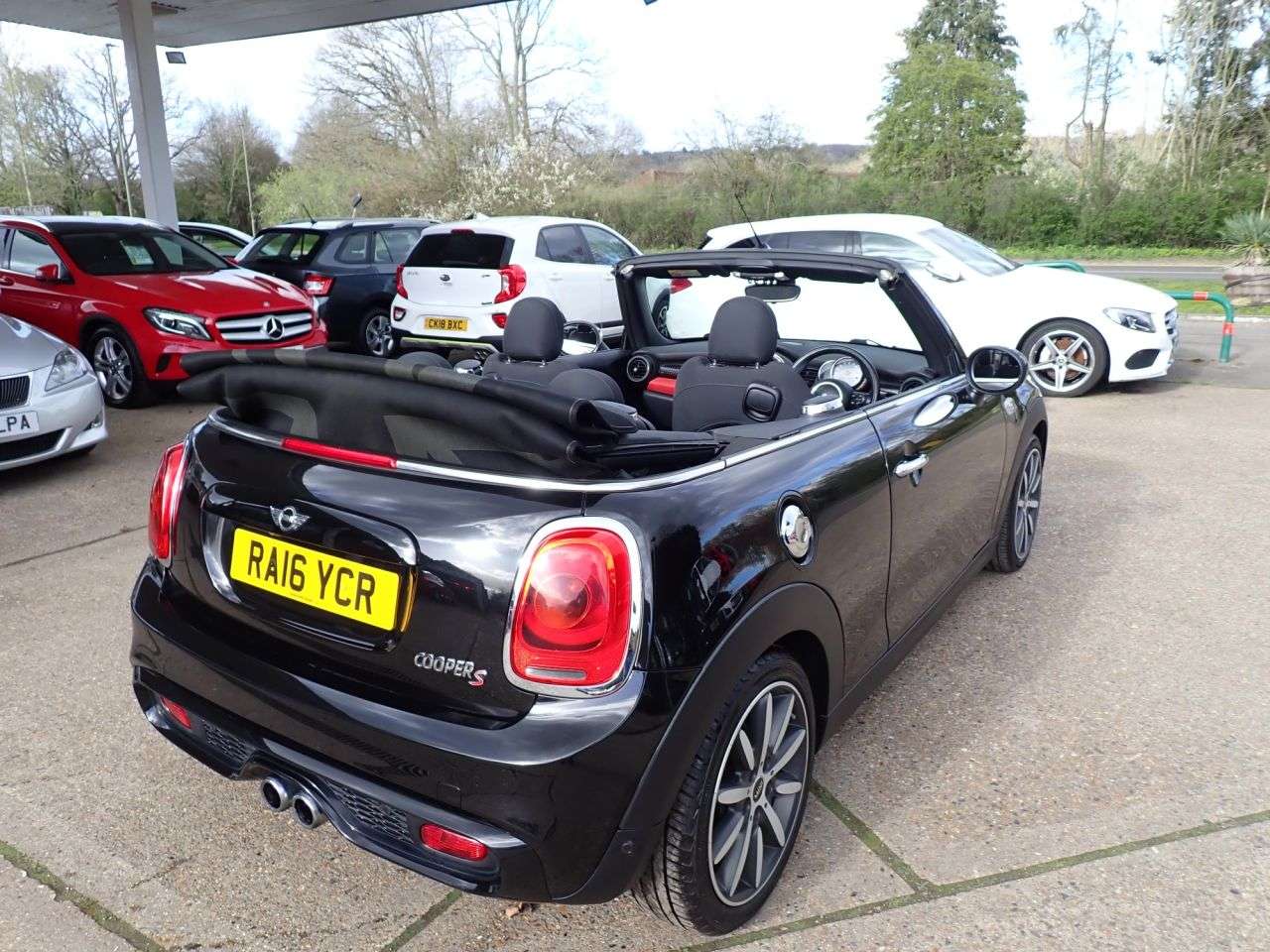 2016 MINI CONVERTIBLE 2016 MINI CONVERTIBLE