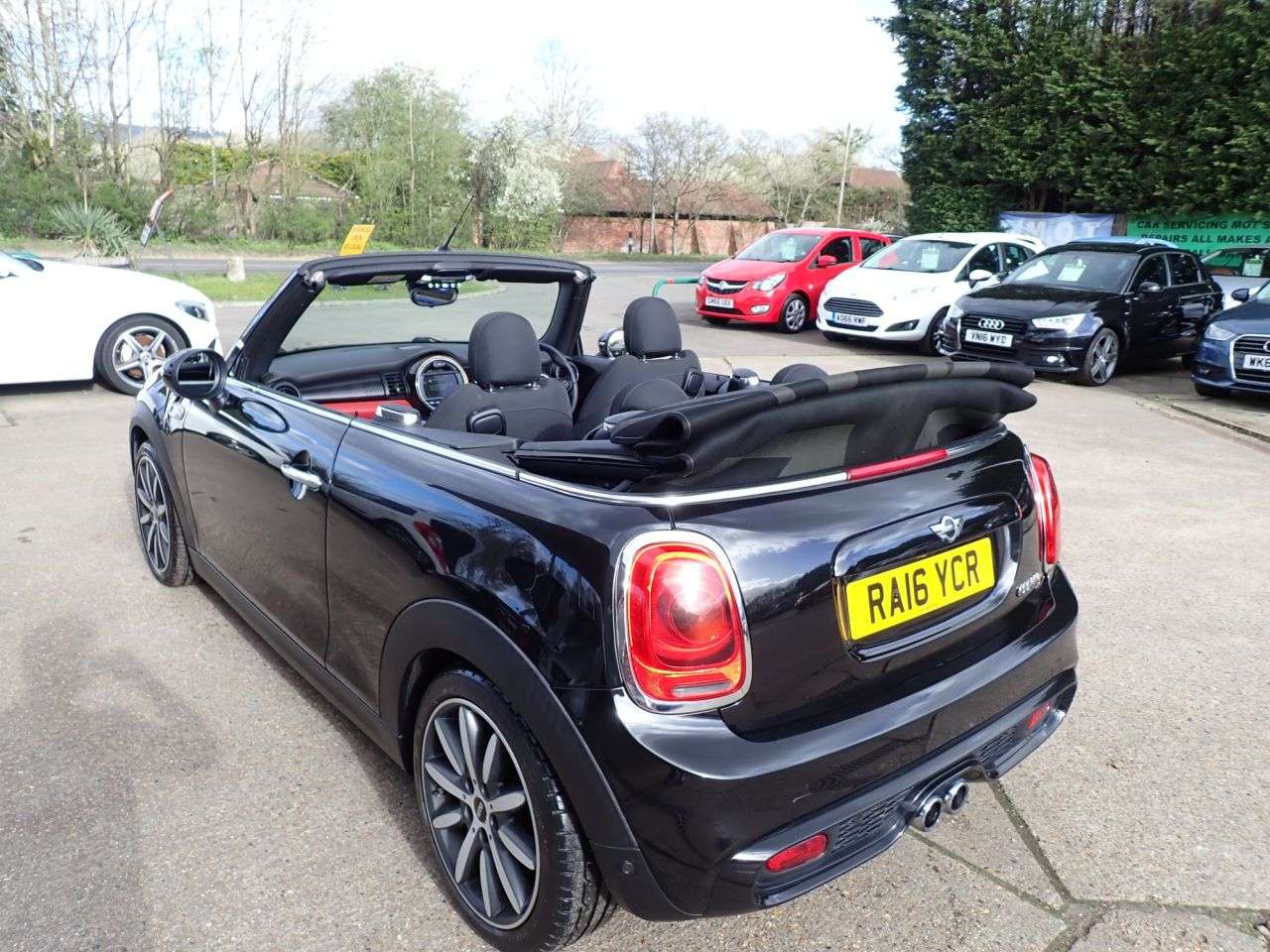 2016 MINI CONVERTIBLE 2016 MINI CONVERTIBLE