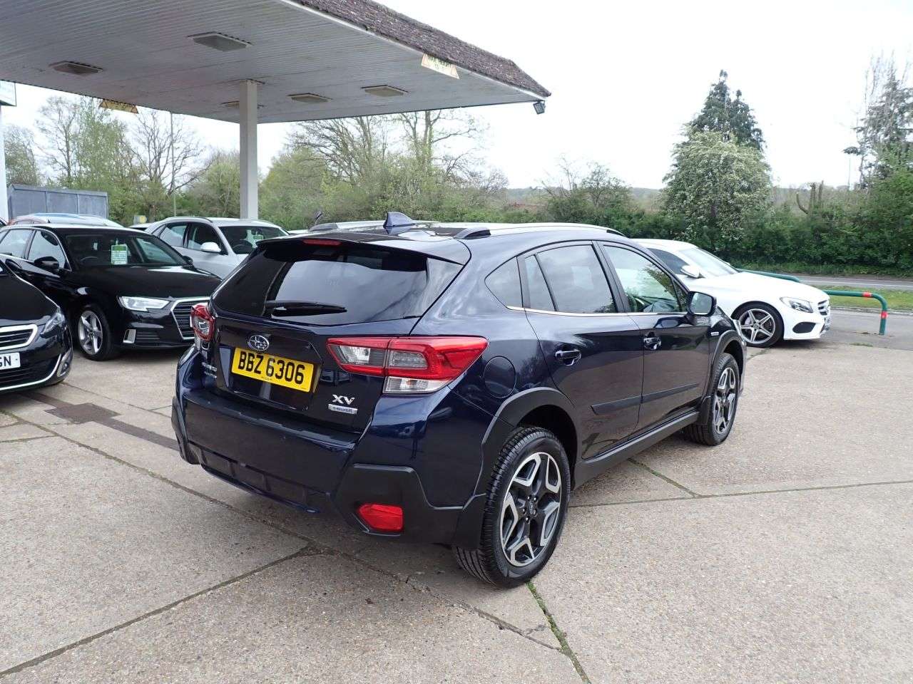 A 2021 SUBARU XV 2.0 i e-Boxer SE SUV 5dr Petrol Hybrid Lineartronic 4WD Euro 6 (s/s) (150 p A 2021 SUBARU XV 2.0 i e-Boxer SE SUV 5dr Petrol Hybrid Lineartronic 4WD Euro 6 (s/s) (150 p