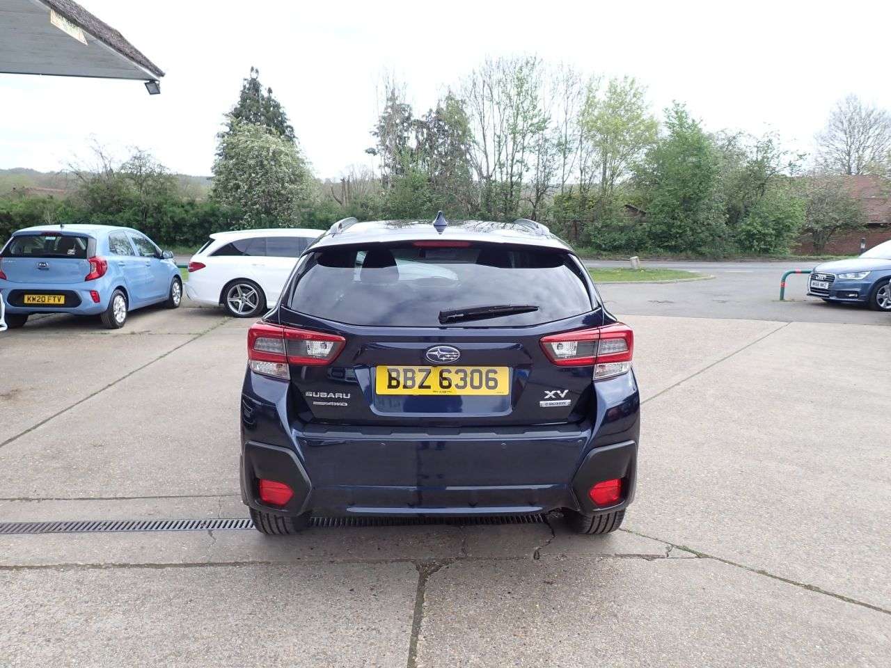 A 2021 SUBARU XV 2.0 i e-Boxer SE SUV 5dr Petrol Hybrid Lineartronic 4WD Euro 6 (s/s) (150 p A 2021 SUBARU XV 2.0 i e-Boxer SE SUV 5dr Petrol Hybrid Lineartronic 4WD Euro 6 (s/s) (150 p