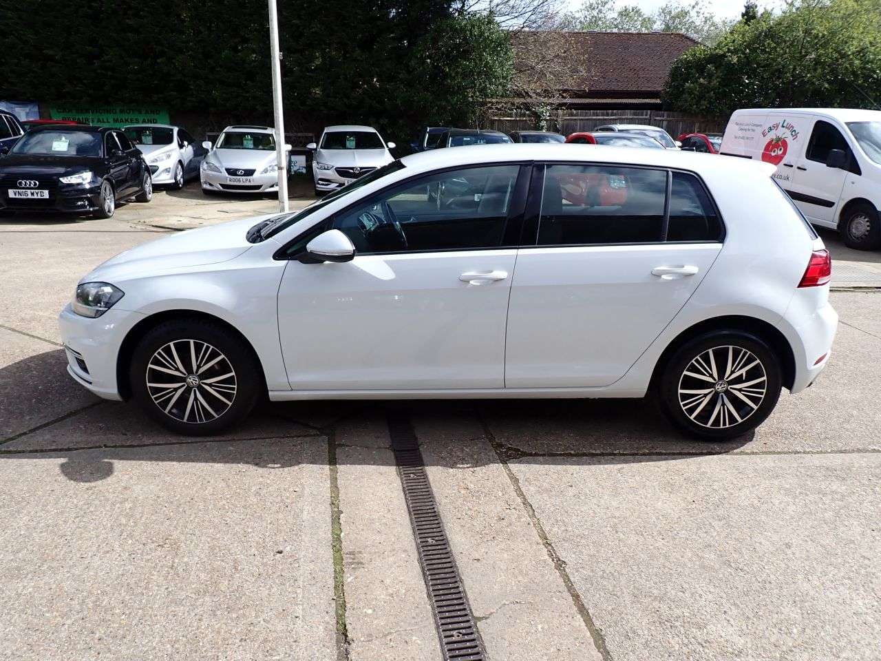 2018 VOLKSWAGEN GOLF 2018 VOLKSWAGEN GOLF