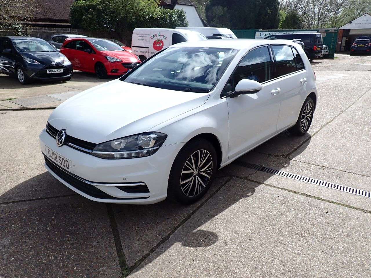 2018 VOLKSWAGEN GOLF 2018 VOLKSWAGEN GOLF