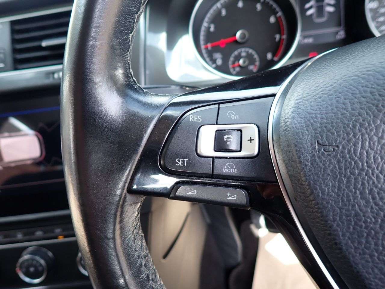 2018 VOLKSWAGEN GOLF 2018 VOLKSWAGEN GOLF
