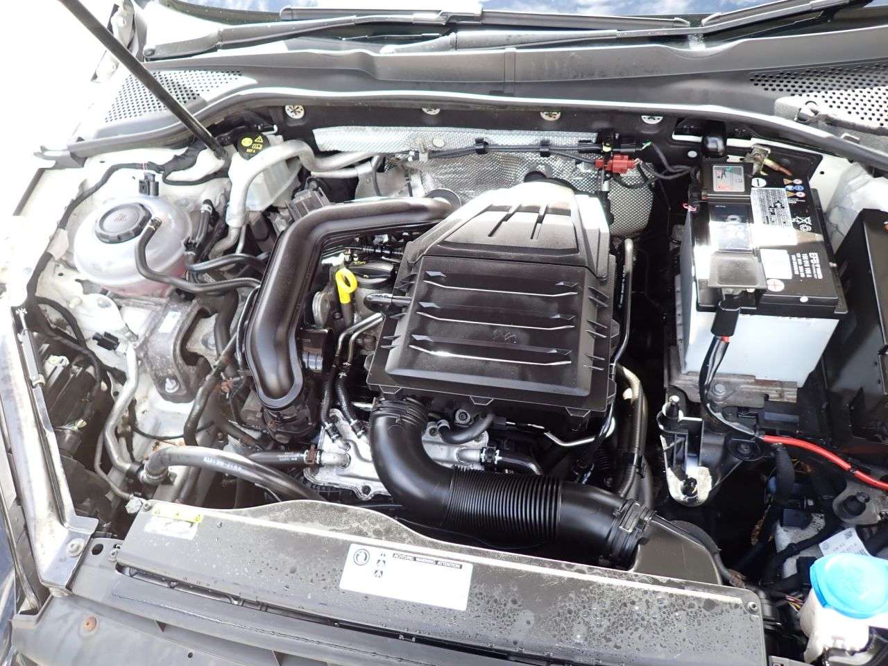 2018 VOLKSWAGEN GOLF 2018 VOLKSWAGEN GOLF