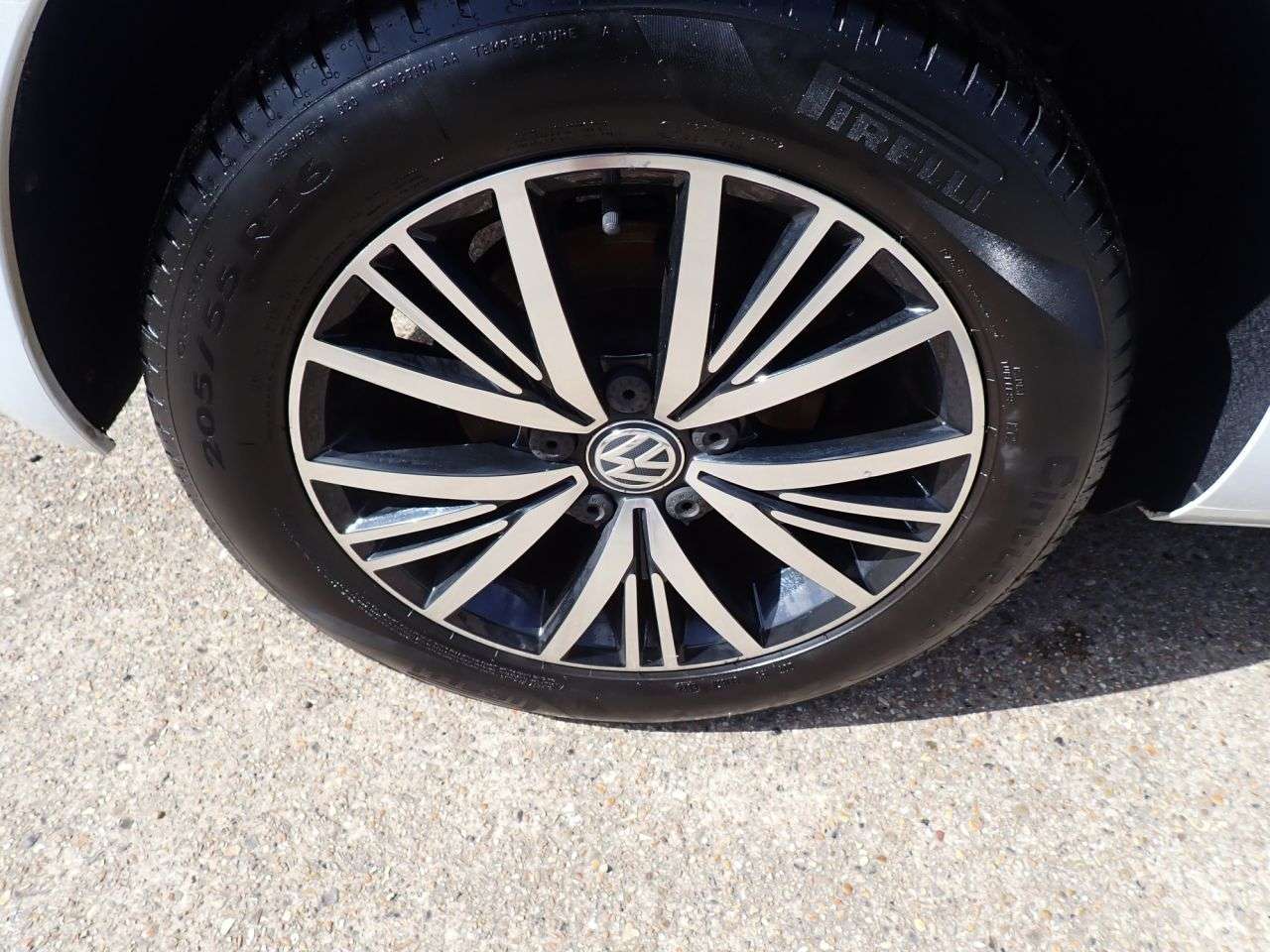 2018 VOLKSWAGEN GOLF 2018 VOLKSWAGEN GOLF
