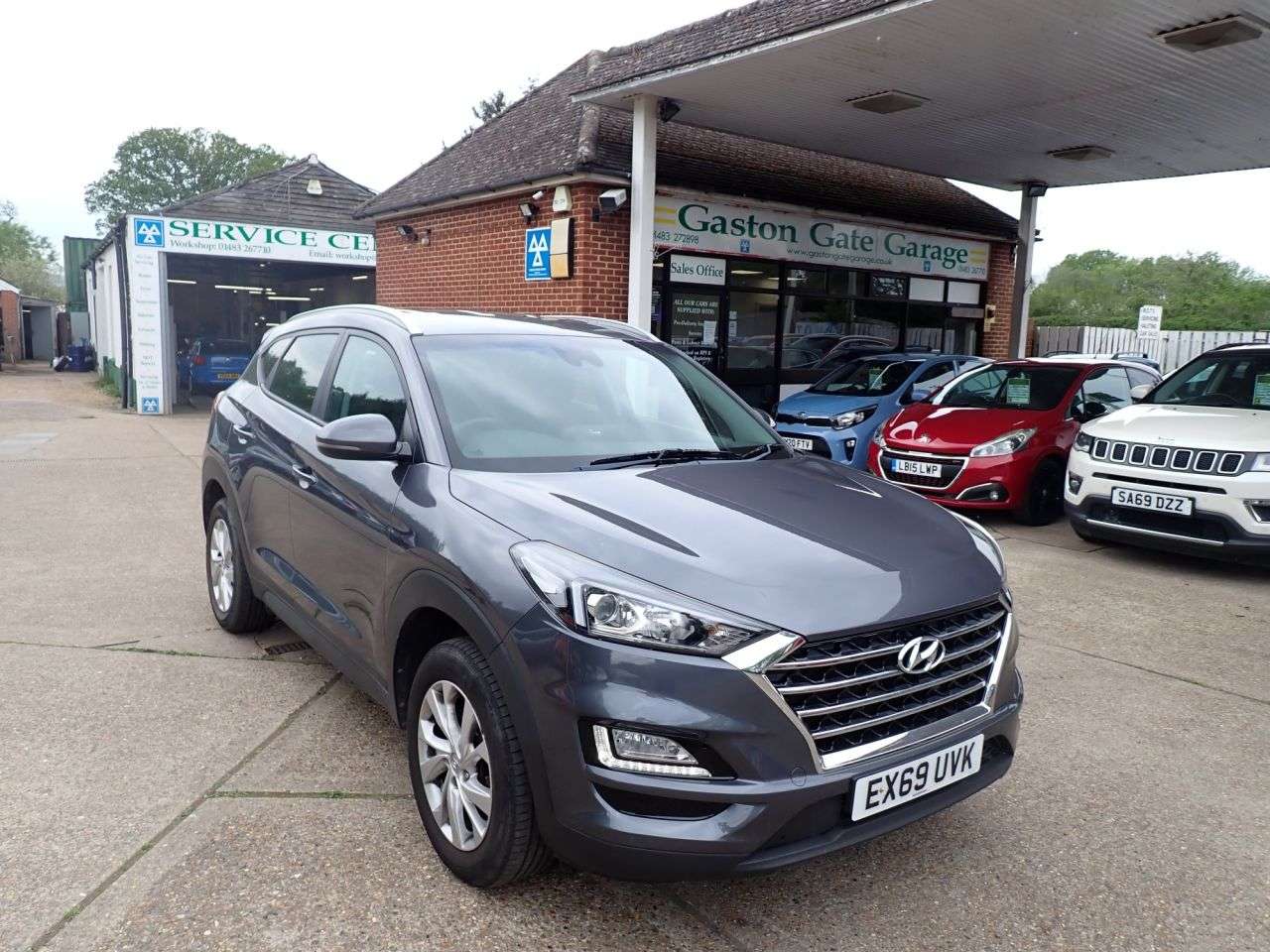 A 2019 HYUNDAI TUCSON 1.6 GDi SE Nav SUV 5dr Petrol Manual Euro 6 (s/s) (132 ps) FULL ADVERT TO F A 2019 HYUNDAI TUCSON 1.6 GDi SE Nav SUV 5dr Petrol Manual Euro 6 (s/s) (132 ps) FULL ADVERT TO F
