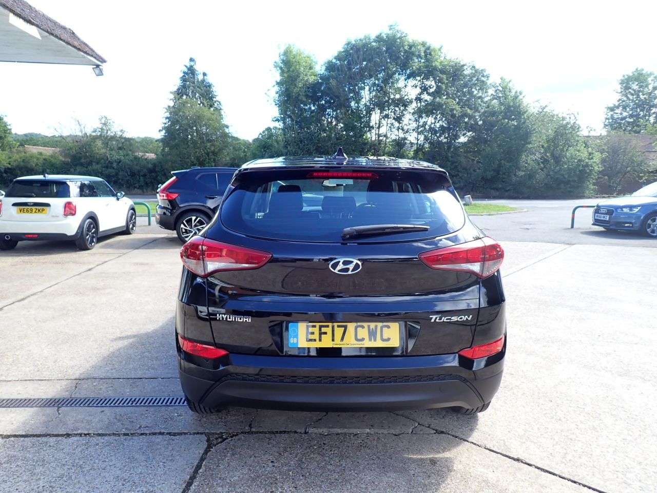 A 2017 HYUNDAI TUCSON 1.6 GDi Blue Drive S SUV 5dr Petrol Manual Euro 6 (s/s) (132 ps) AIR CON, U A 2017 HYUNDAI TUCSON 1.6 GDi Blue Drive S SUV 5dr Petrol Manual Euro 6 (s/s) (132 ps) AIR CON, U