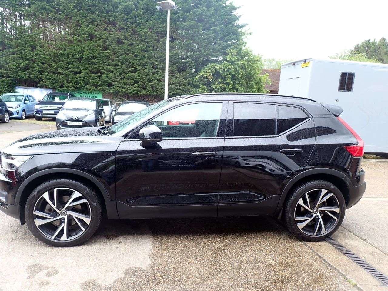 2020 VOLVO XC40 2020 VOLVO XC40