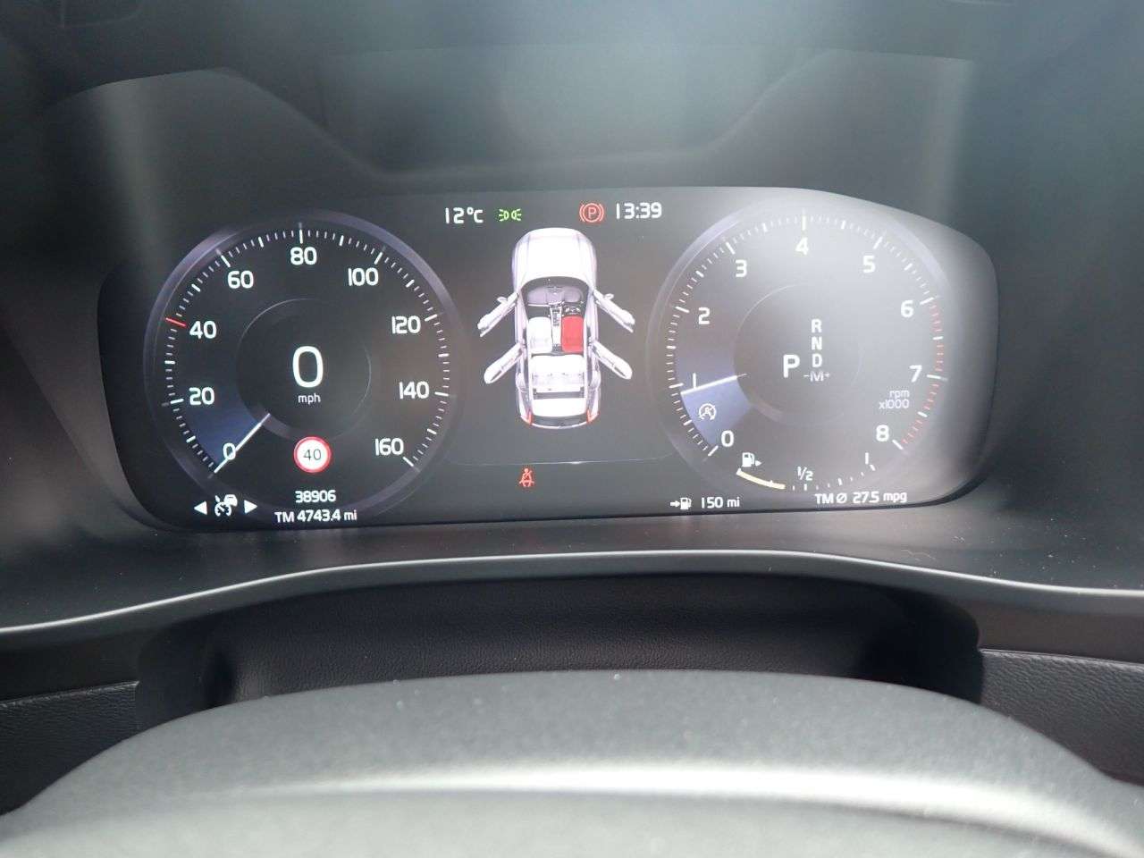 2020 VOLVO XC40 2020 VOLVO XC40