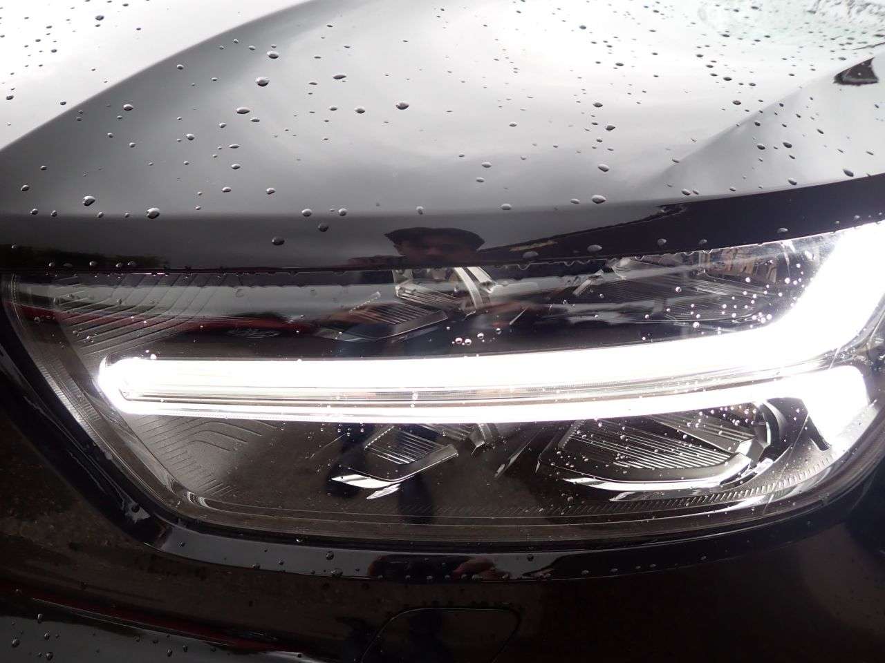 2020 VOLVO XC40 2020 VOLVO XC40