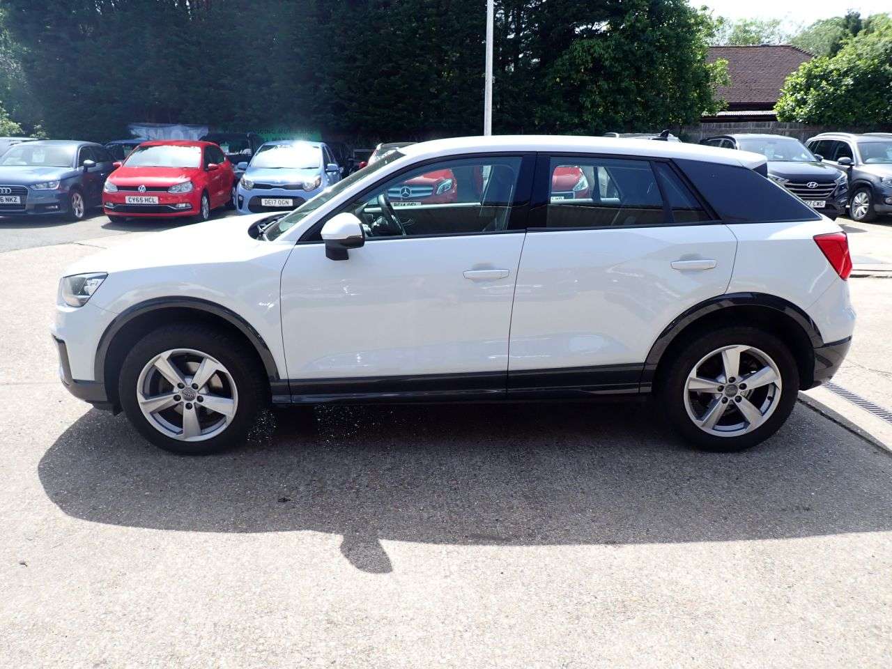 2019 AUDI Q2 2019 AUDI Q2