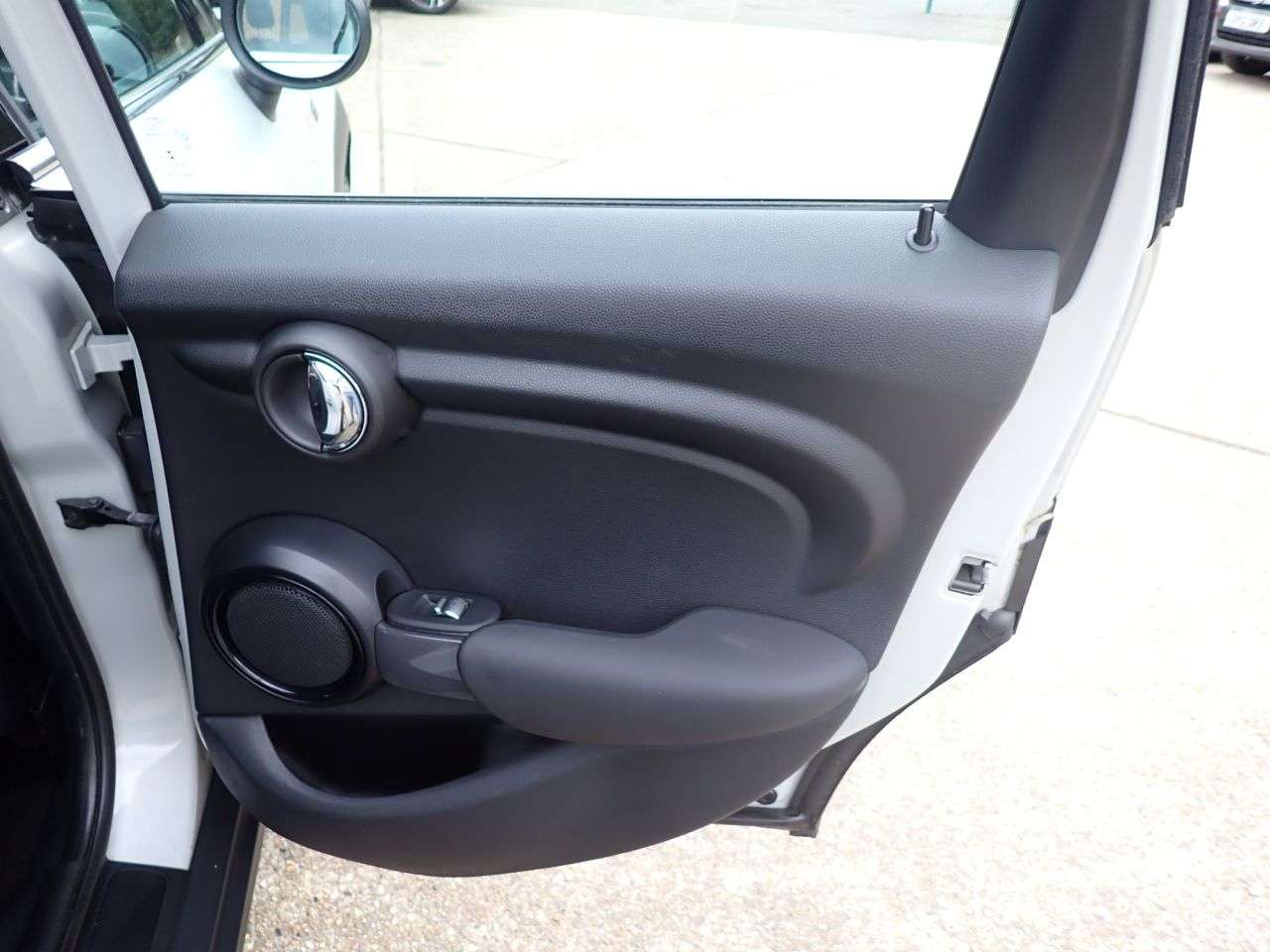 2019 MINI HATCH 2019 MINI HATCH