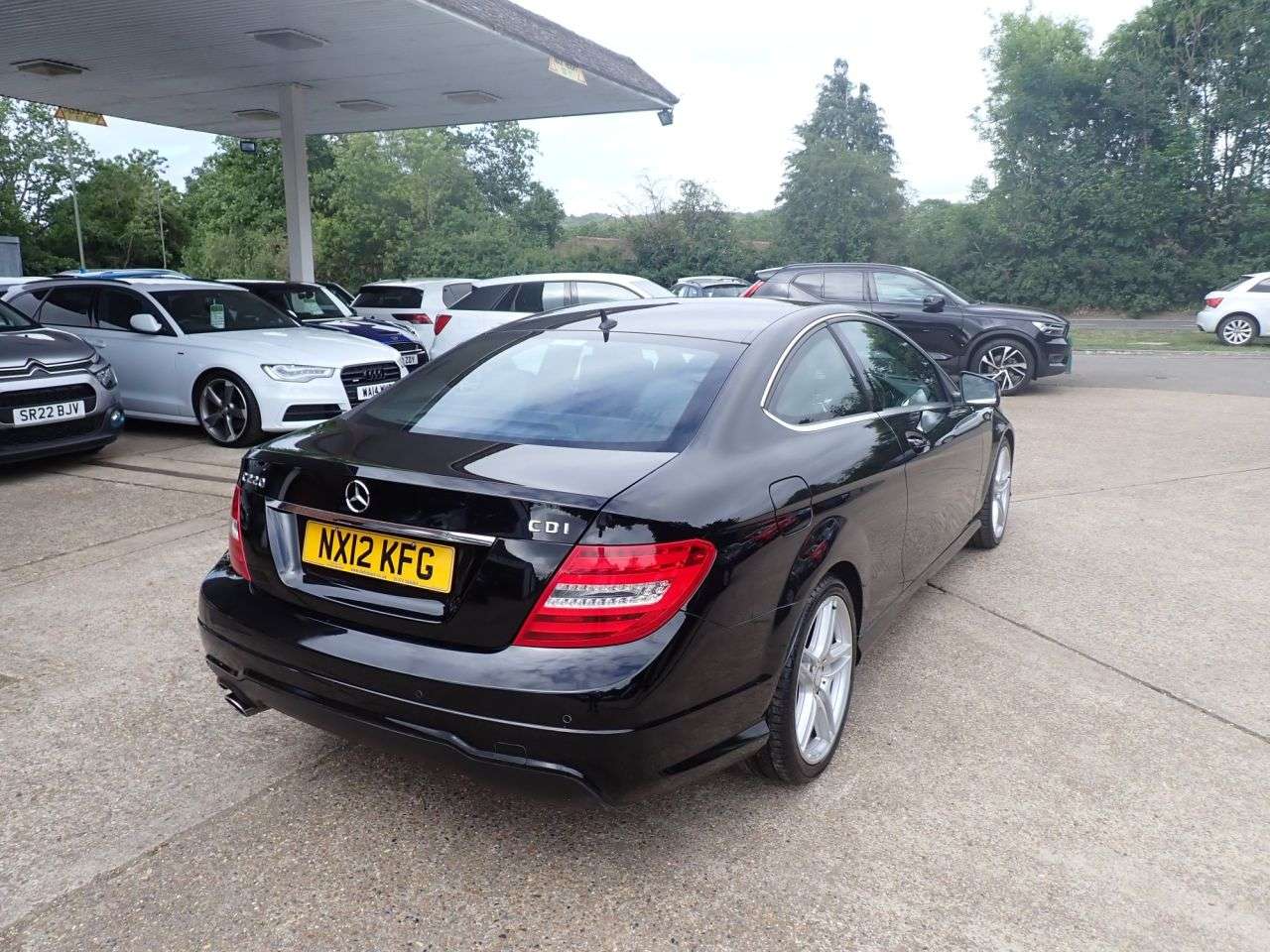 A 2012 MERCEDES-BENZ C-CLASS 2.1 C220 CDI BlueEfficiency AMG Sport Coupe 2dr Diesel G-Tronic+ Euro 5 (s/ A 2012 MERCEDES-BENZ C-CLASS 2.1 C220 CDI BlueEfficiency AMG Sport Coupe 2dr Diesel G-Tronic+ Euro 5 (s/