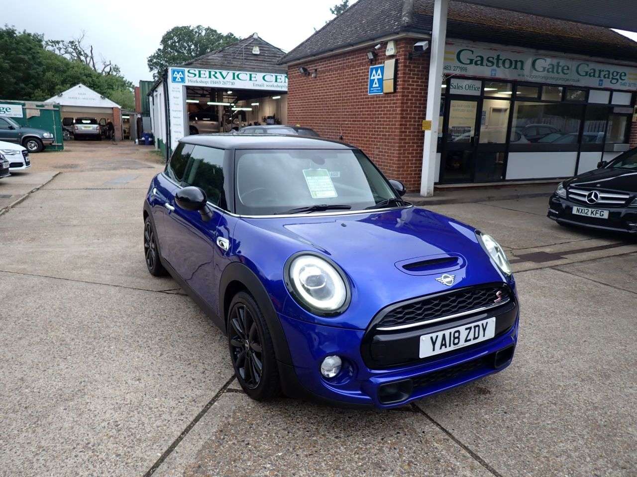 A 2018 MINI HATCH 2.0 Cooper S Hatchback 3dr Petrol Manual Euro 6 (s/s) (192 ps) PARKING SENS A 2018 MINI HATCH 2.0 Cooper S Hatchback 3dr Petrol Manual Euro 6 (s/s) (192 ps) PARKING SENS