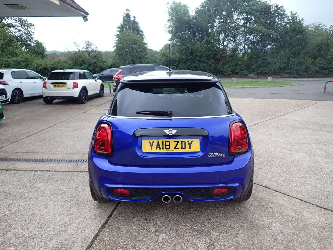A 2018 MINI HATCH 2.0 Cooper S Hatchback 3dr Petrol Manual Euro 6 (s/s) (192 ps) PARKING SENS A 2018 MINI HATCH 2.0 Cooper S Hatchback 3dr Petrol Manual Euro 6 (s/s) (192 ps) PARKING SENS