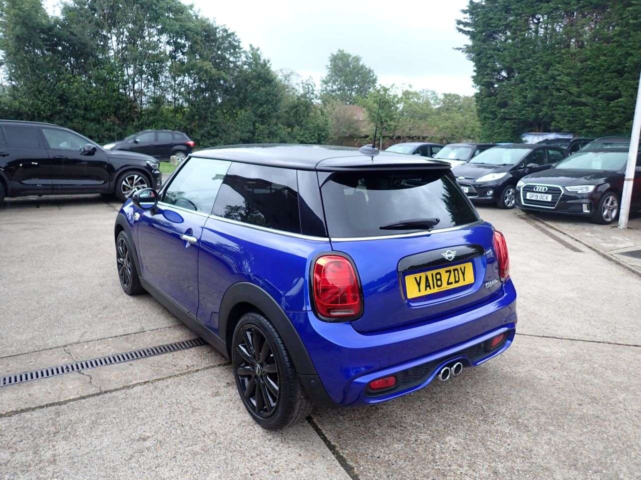 2018 MINI HATCH 2018 MINI HATCH