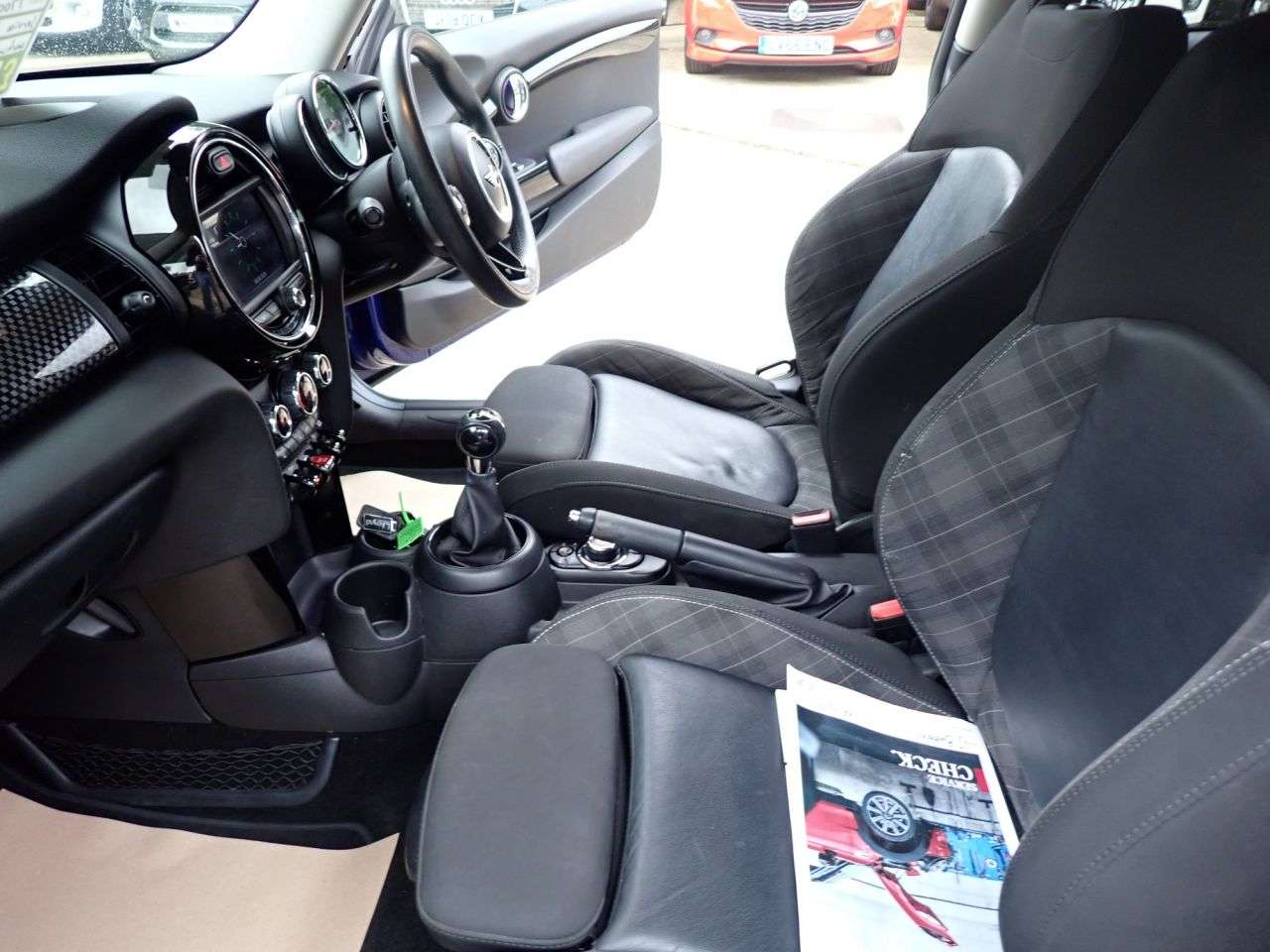 2018 MINI HATCH 2018 MINI HATCH